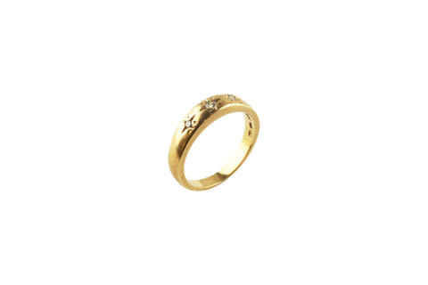 18k yellow gold petite comfort fit wedding ring